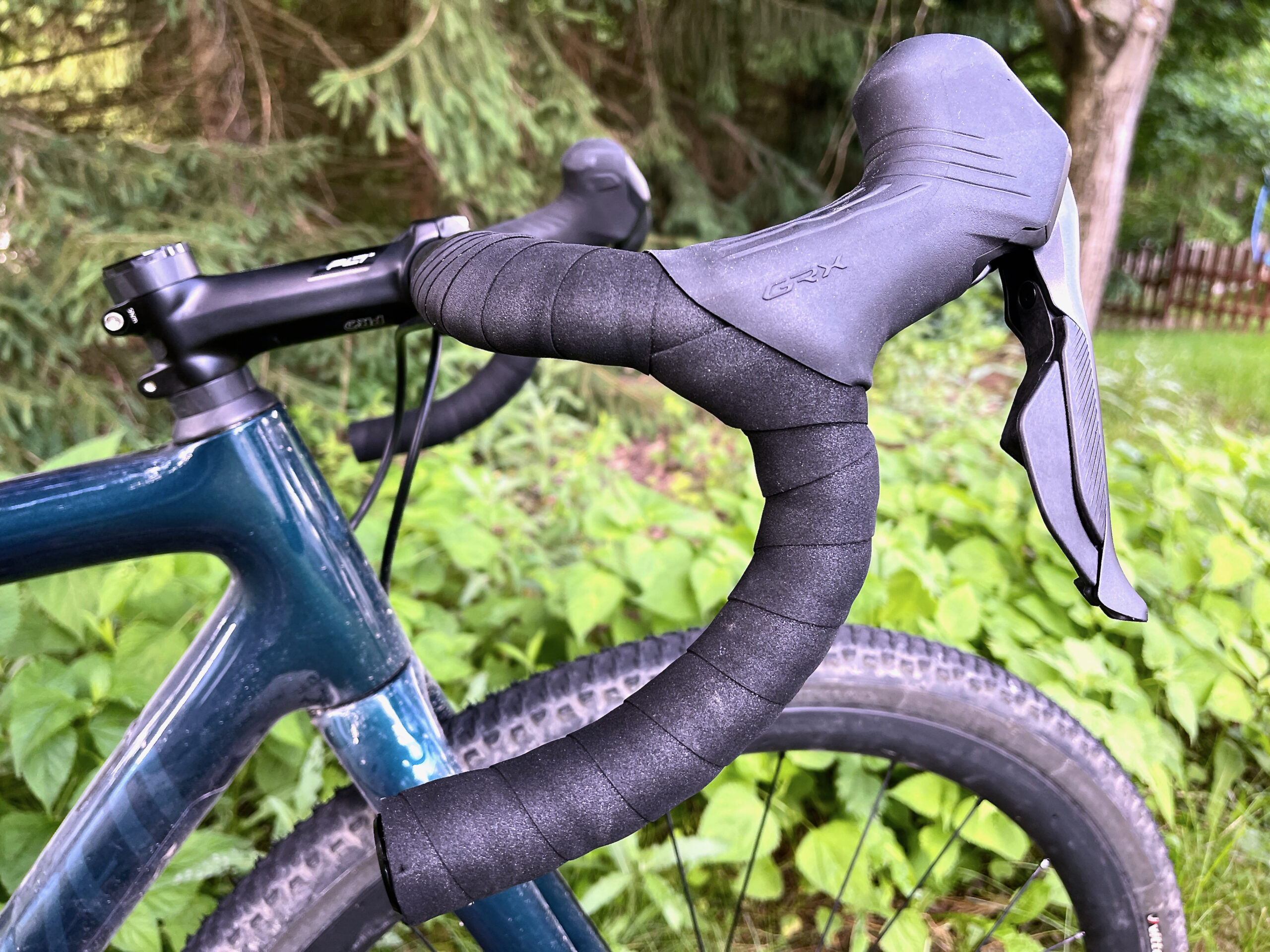Shimano GRX Di2 12-speed Review right lever