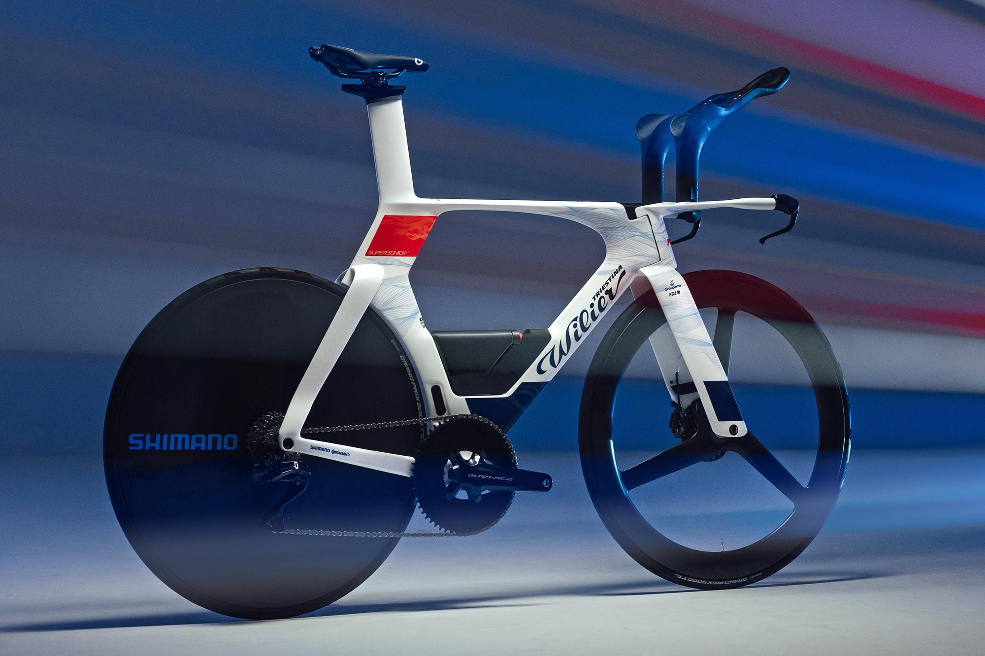 WiIier Supersonica SLR aero carbon time trial bike, angled